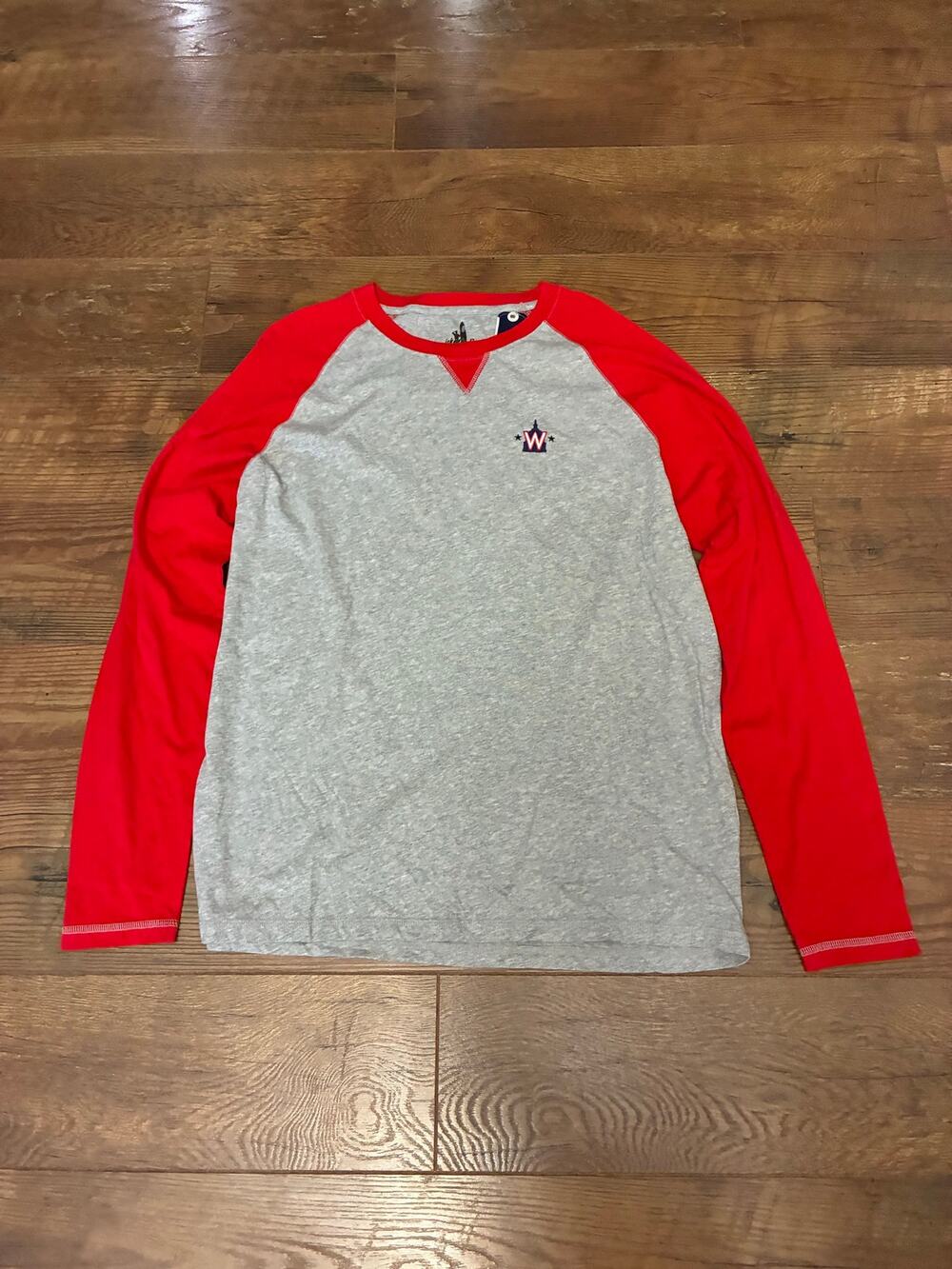 Johnnie O Washington Nationals Long Sleeve shirt Size L